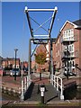 Lift bridge over the Dee Basin in CH1 4NT