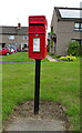 Elizabethan postbox on Dunnichen Road, Kingsmuir in DD8 2RD