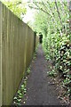 Footpath out of Mereworth in ME18 5ND
