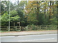 Public footpath entering Knight Wood in SO53 1TU