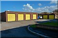 Almondsbury : Garages in BS32 4FJ