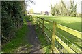 The Thames Path entering Ashton Keynes in SN6 6FB