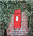 2008 : Edwardian Post Box at Heath Hill in BA14 6BP