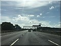 Matrix gantry - M1 southbound in MK43 0XF