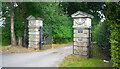 Binfield Park Entrance Gates in RG42 5JG
