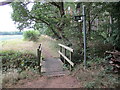 Footbridge and footpath to Moor Side in Coningsby & Mareham Ward