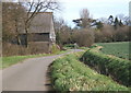 Lane past barn, Milden in CO3 5UN