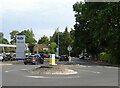 Roundabout on the A321, Handpost Corner in RG40 3HD