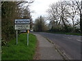 Entering Winkton on the B3347 in BH23 7LT