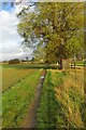 Bridleway into Brook End Stotfold in SG5 4TS