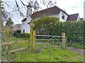 Footpath by Garvards Cottage, Fullers Lane in RG20 9UW