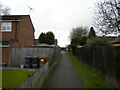 Footpath to Bradgate Drive, Ratby in LE6 0LB