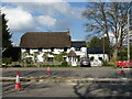 Thatched cottage on Woodstock Road in OX5 1FX