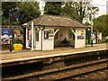 Hertford North Station : passenger shelter in SG14 1LB