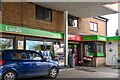 Waunfawr : Caeathro - Londis in Caeathro