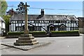 The Boot Inn and war memorial at Houghton in SO20 6LS