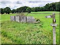 Fingerpost and ruined field barn in Alstonefield