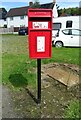 Elizabeth II postbox, Trewern in SY21 8DU