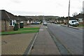 Looking down Ridgeway Avenue to the Downs beyond in LU5 4HW