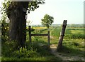 Public footpath leading down to the River Chelmer in CM3 4BY