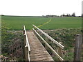 Footbridge and helpful path in Hameringham