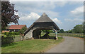 Thatched Barn at Pilcot Farm in RG27 8ST
