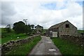 Farm buildings along Craven Ridge Lane in BD24 0DY