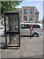 Dee Park phone box and postbox in RG30 4LT