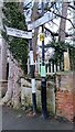 Direction Sign - Signpost on Entrepen, Hutton Rudby in TS15 0YU