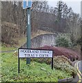 Bilingual Woodland Terrace name sign, Aberbeeg in NP13 2EN