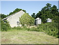 2008 : Barn and two small silos in BA15 2SA