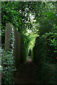 Very Narrow Footpath in Breaston