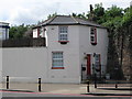 (Another) (former) lock-keeper's cottage on the (former) Surrey Canal in SE23 3AW