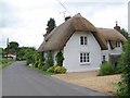 Thatched cottage, Kimpton in SP11 8PG