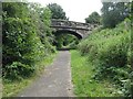 Bridge over old railway footpath in EH6 4JE
