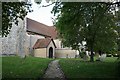 Footpath to the church in OX11 9ER