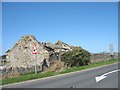 Roofless barn between Engedi and Bwlcyn Farm in Bryngwran Community
